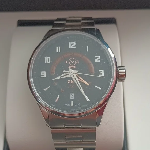 EVRI Silver and Black Men's Watch